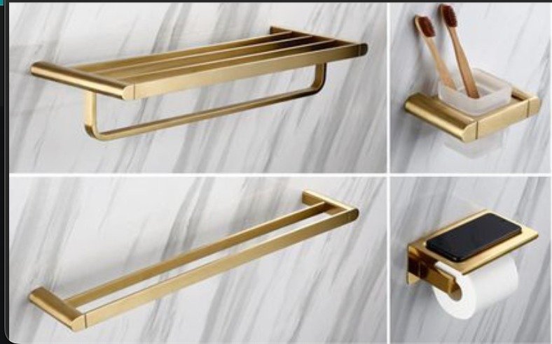 Ensemble  d'accessoires salle  de  Bain  dorée