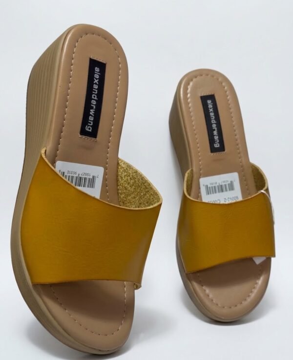 JAUNE MOUTARDE